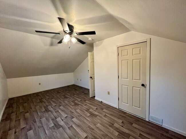 Building Photo - 3 Bed 1 Bath Single Family Home in Wausau