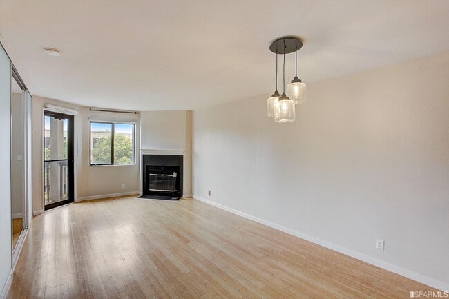 Building Photo - 785 Golden Gate Ave