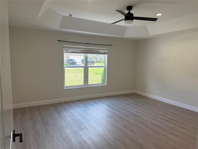 Building Photo - 16382 SE 83rd Ave