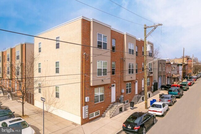 Building Photo - 1903 N 7th St