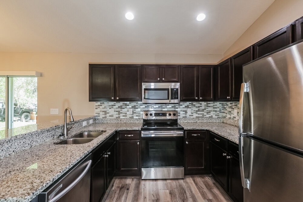 Building Photo - 8006 Brookeshire Dr