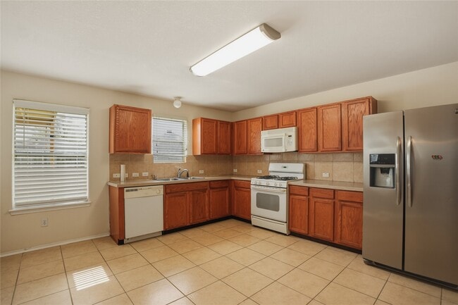 Building Photo - 630 Kiley Dr