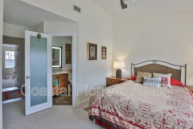 Building Photo - 3355 W Wyoming Cir