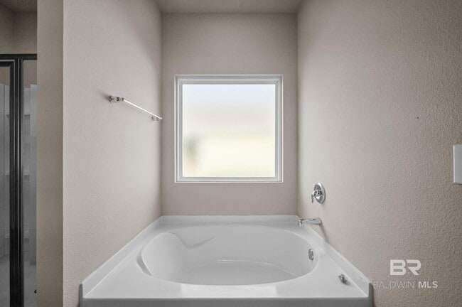 Building Photo - 24154 Veranda Cir