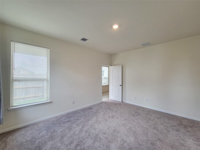 Building Photo - 2809 Cordova Hl Dr