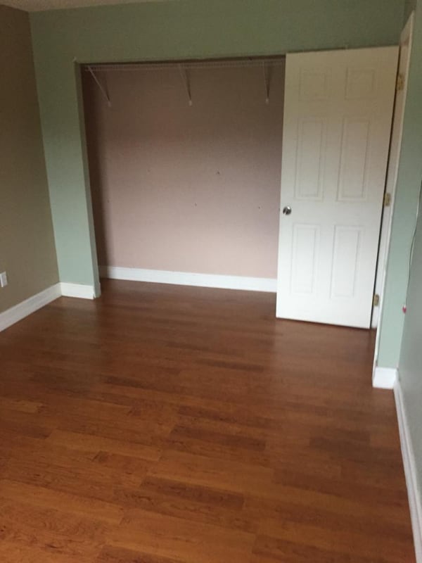 Building Photo - 4112 Inverrary Dr