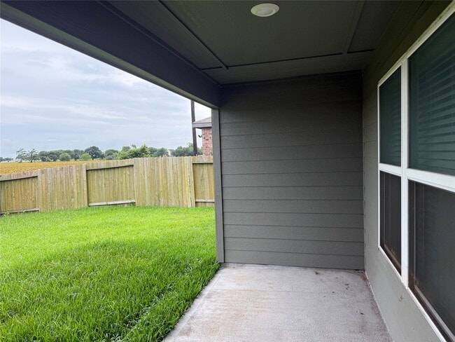 Building Photo - 8002 Vacek Meadows Loop