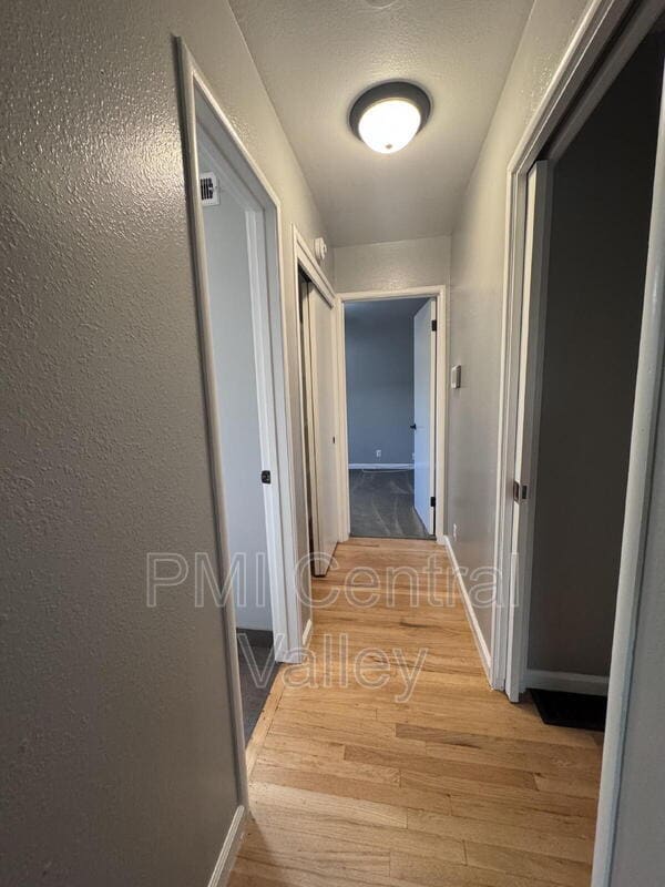 Building Photo - 1314 Carolyn Ave