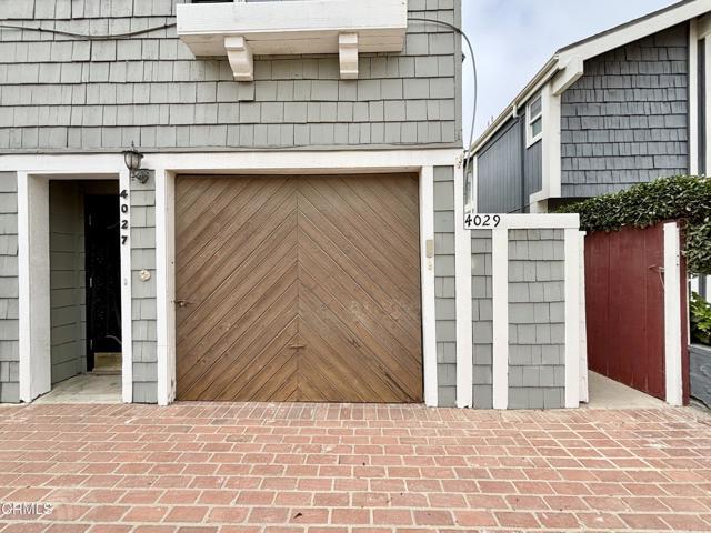 Building Photo - 4029 Ocean Dr