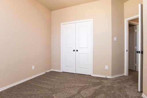 Building Photo - 3739 Vista Cove Dr