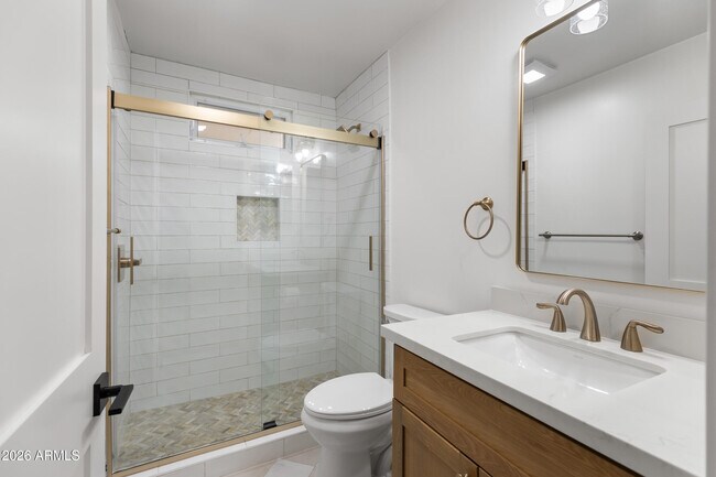 Building Photo - 2045 S Hammond Dr