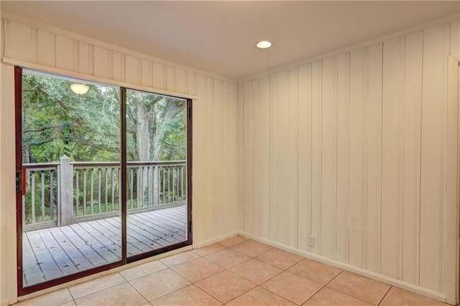 Building Photo - 2739 Hickory Flat Hwy