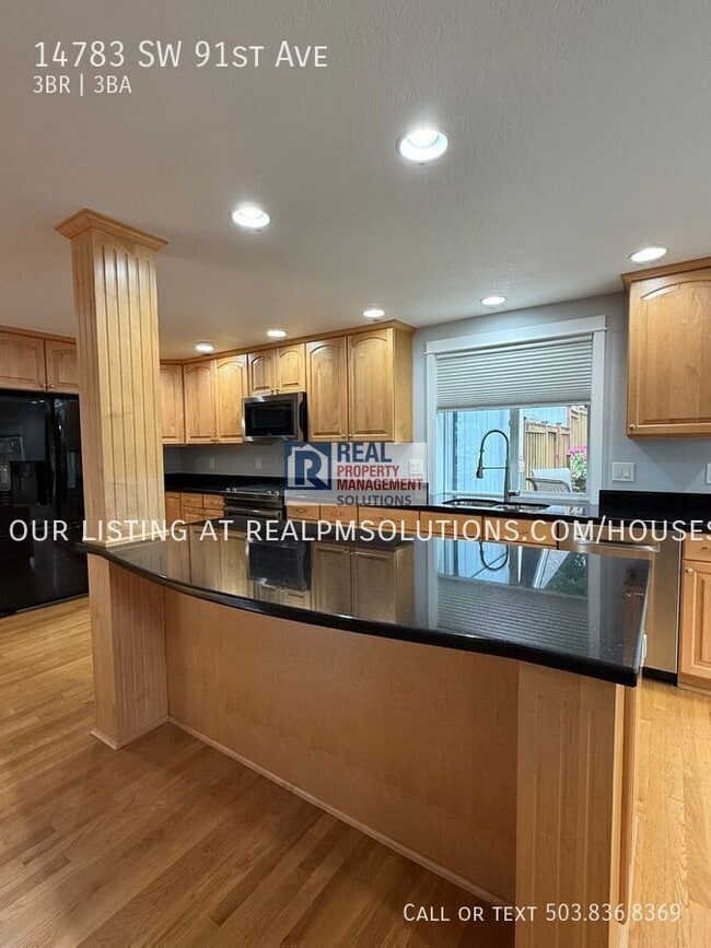 Building Photo - 14783 SW 91st Ave