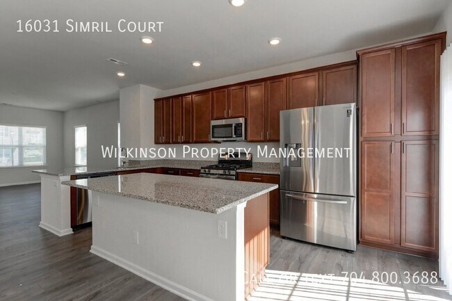 Building Photo - 16031 Simril Ct