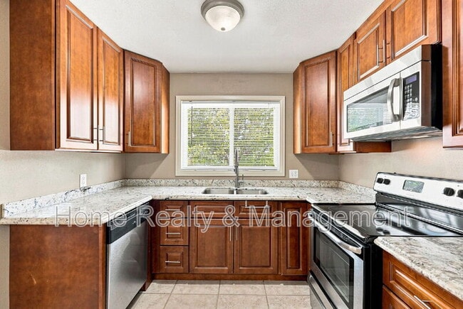Building Photo - 10807 Larry Dr