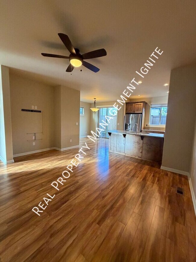 Building Photo - 20794 Comet Ln