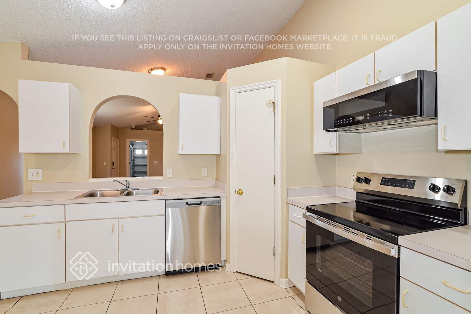 Building Photo - 12953 Odyssey Lake Way