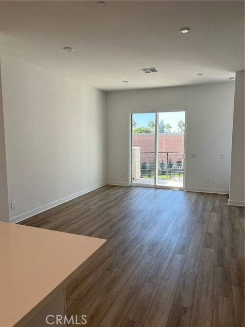 Building Photo - 1715 W Cara Dr