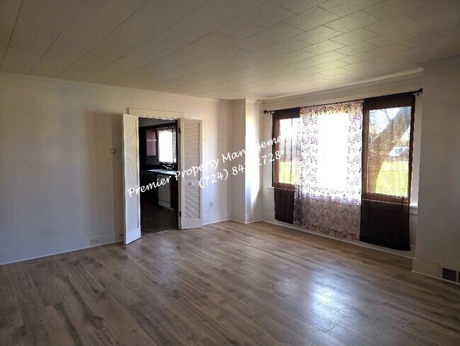 Building Photo - 2454 Darlington Rd