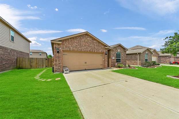 Building Photo - 5114 Harbor Palm Dr