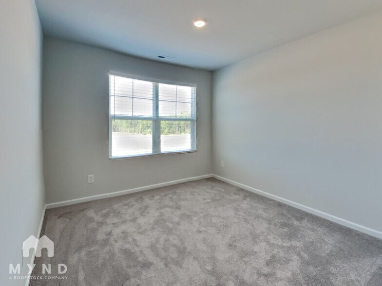 Building Photo - 109 Nahunta Dr