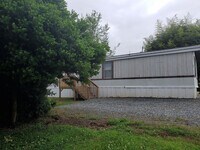 Building Photo - Ready to Move in