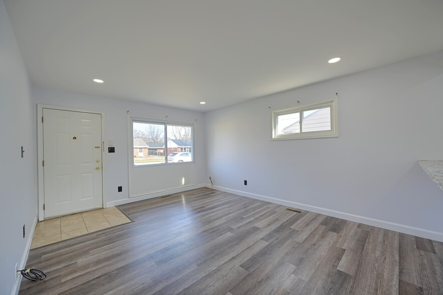 Building Photo - 11134 Superior Ave