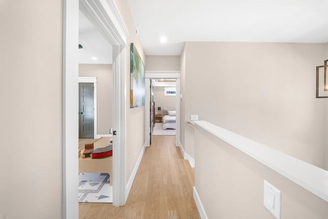 Building Photo - Fully Furnished | Asheville Area