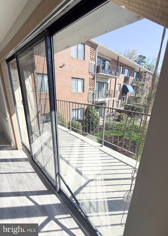 Building Photo - 7618 Savannah St