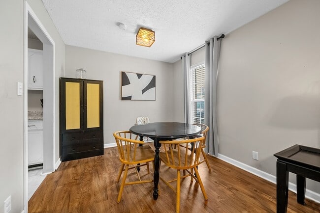 Building Photo - 401 Pacific Ave