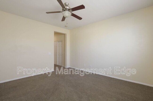Building Photo - 1417 Veronica Tr