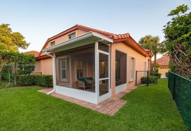 Building Photo - 1016 Via Jardin