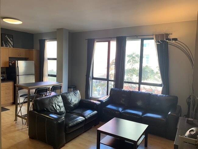 Building Photo - 777 Sixth Ave