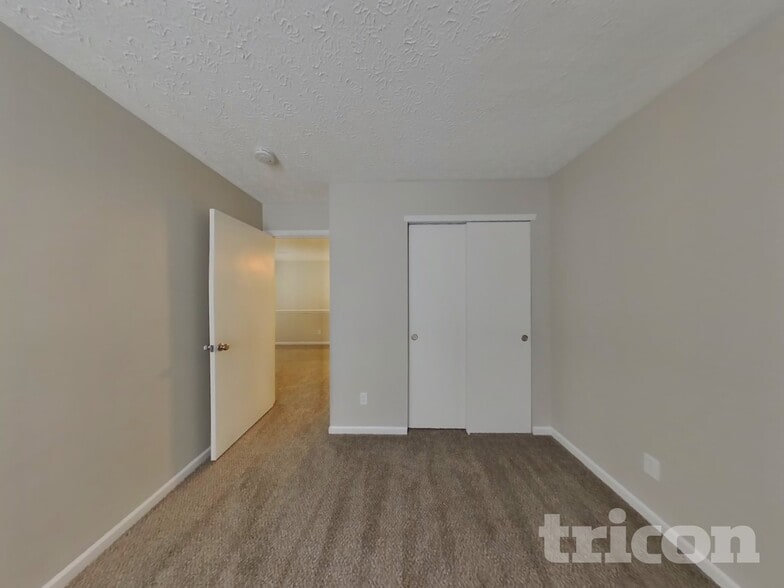 Building Photo - 6750 Pembridge Way