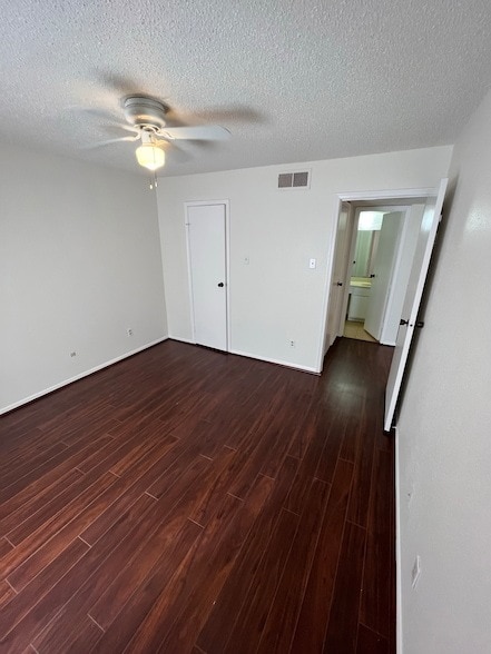 Building Photo - 2120 El Paseo St