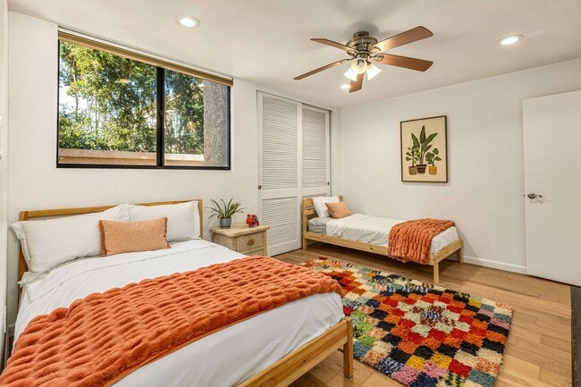 Building Photo - VACATION RENTAL - La Jolla Residence Just Blocks from the Ocean!