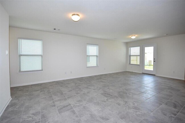Building Photo - 11663 Rosewood Forest Ct
