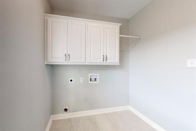 Building Photo - 6736 Magnum Dr