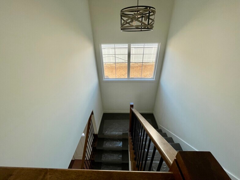 Building Photo - 4315 Holly St