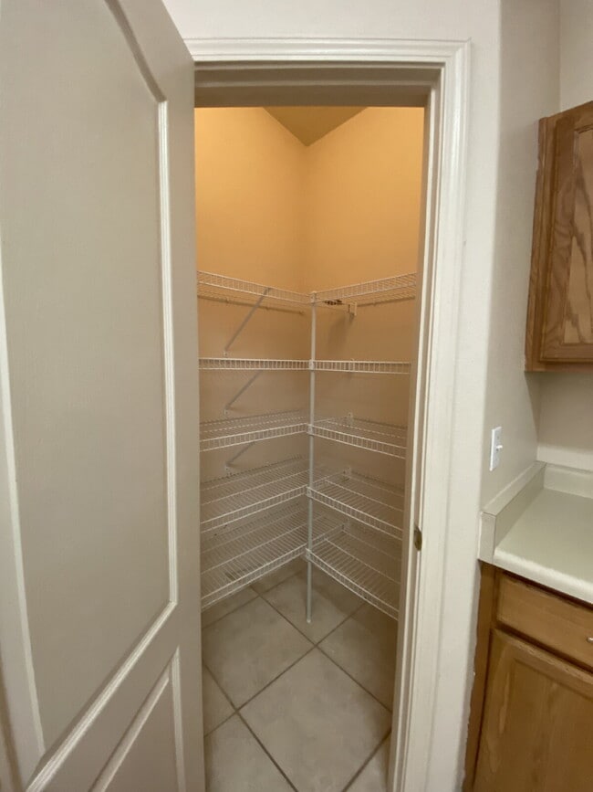 Building Photo - Spacious 3BR w/Office in the Cabezon Subdivion