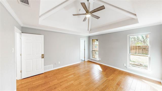 Building Photo - 1520 Southfork Dr