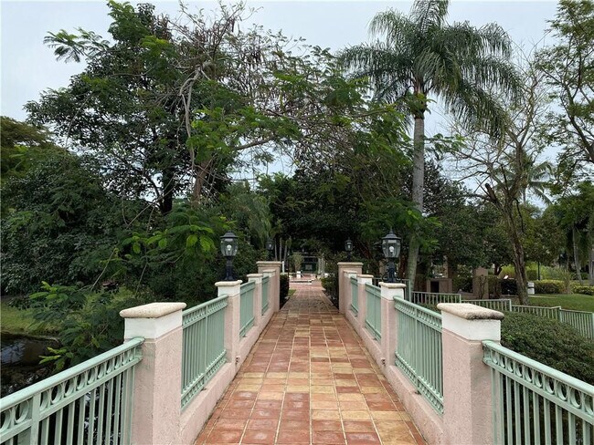 Building Photo - 12112 St.Andrews Pl