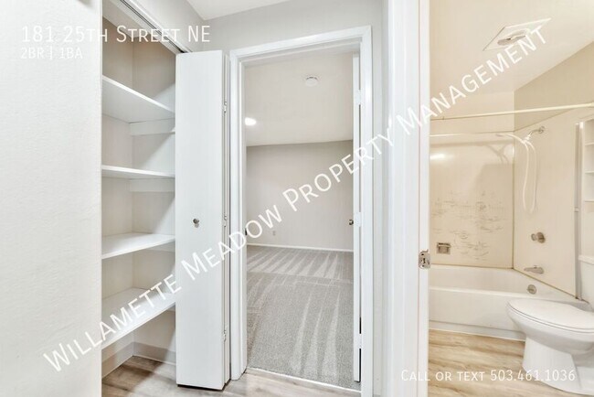 Building Photo - 181 25th St NE