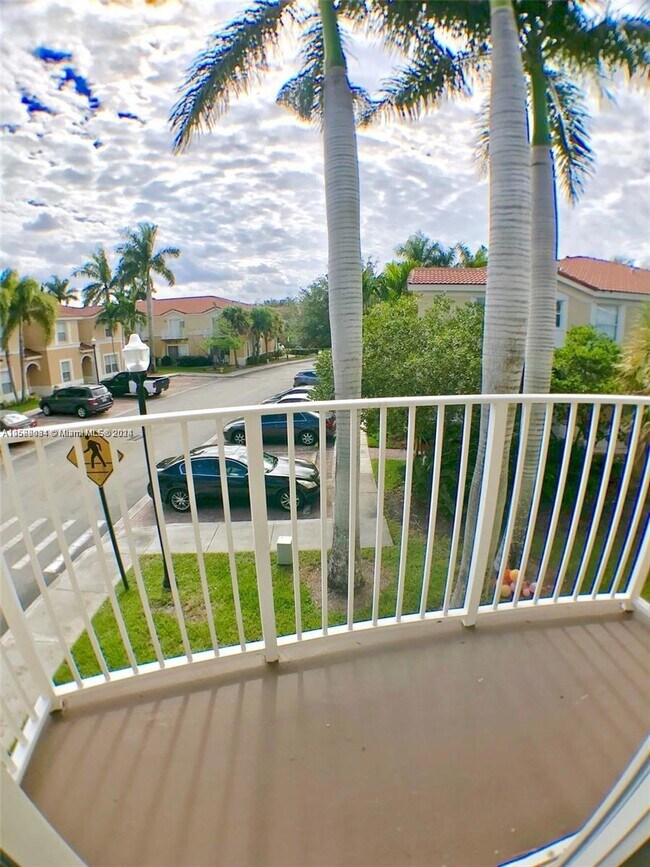 Building Photo - 12804 SW 31st St