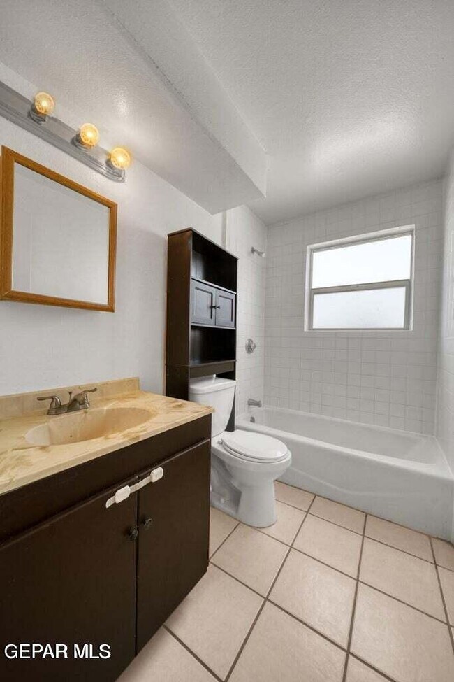 Building Photo - 11248 Wharf Cove Dr