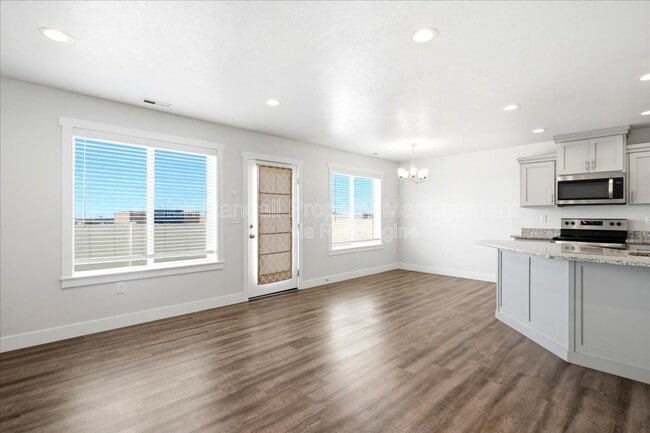 Building Photo - 4173 S 2825 W
