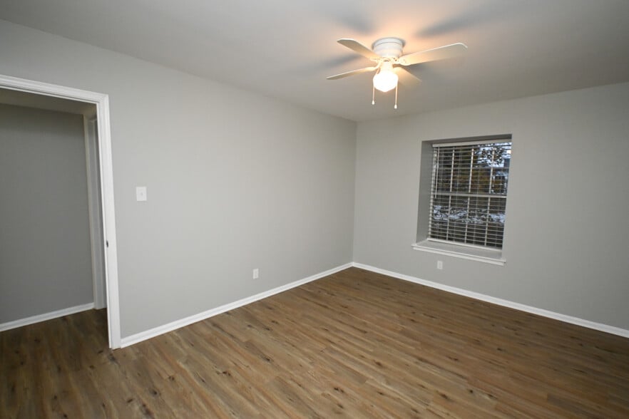 Bedroom 2 - 3730 Fairfield Ave