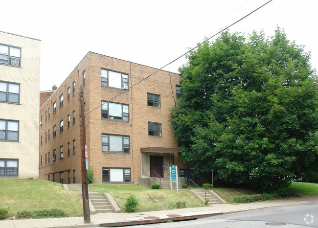 Building Photo - Stephen Foster