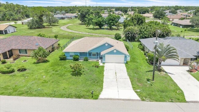 Building Photo - 1708 Blue Lake Cir