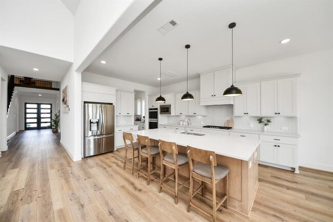 Building Photo - 4914 Olive Province Ln